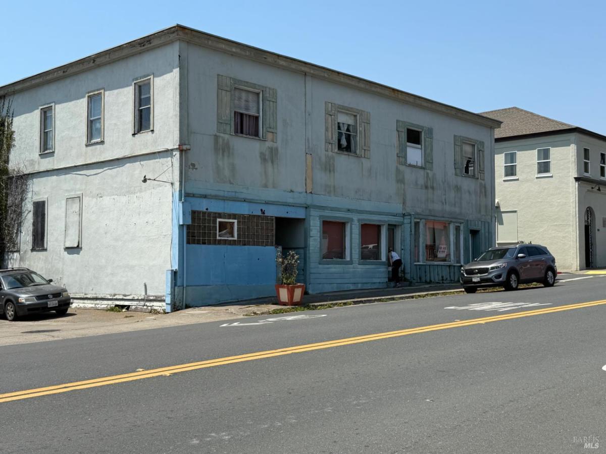 MLS #325070275 image #0