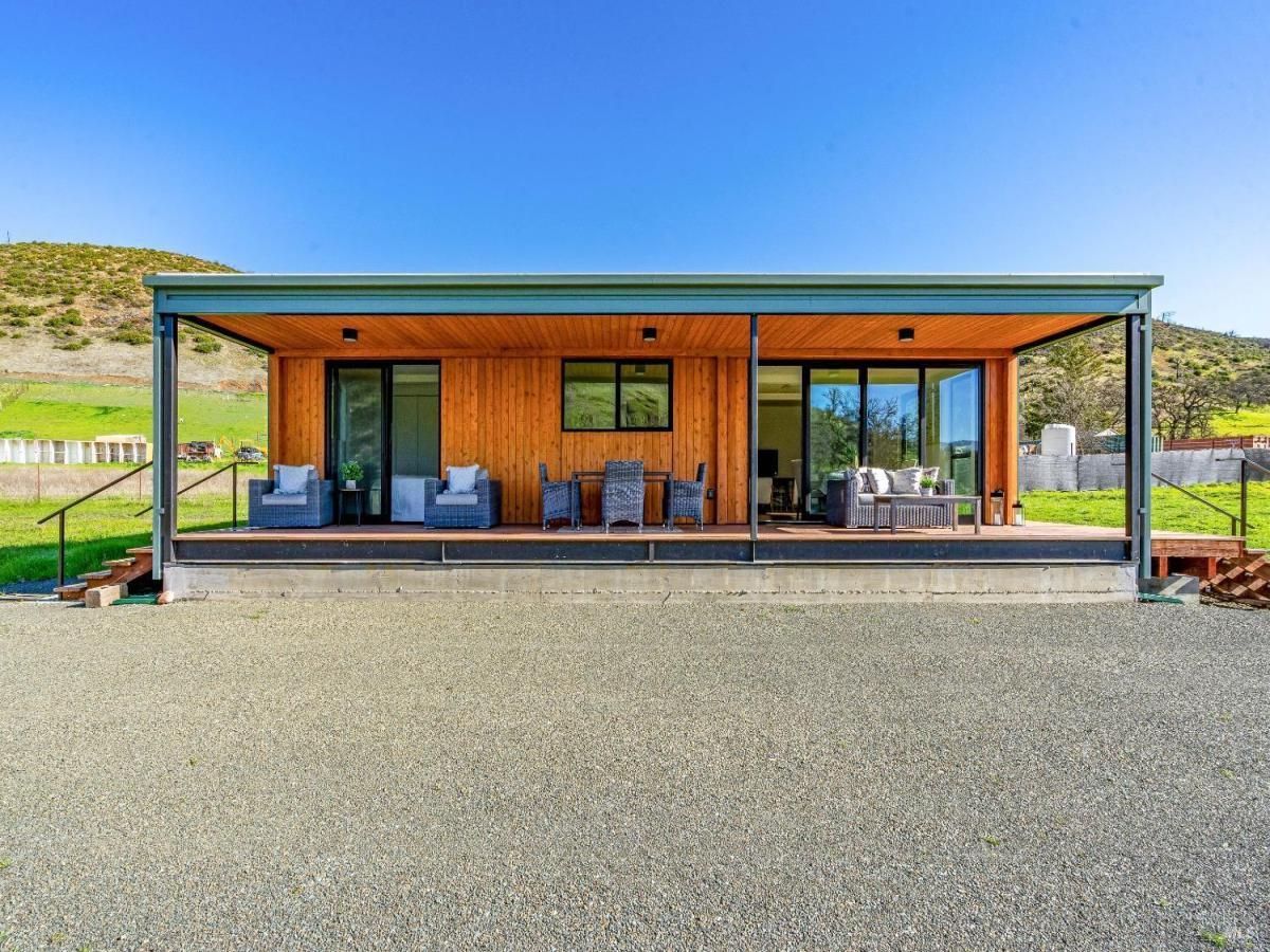 MLS #325079872 image #0