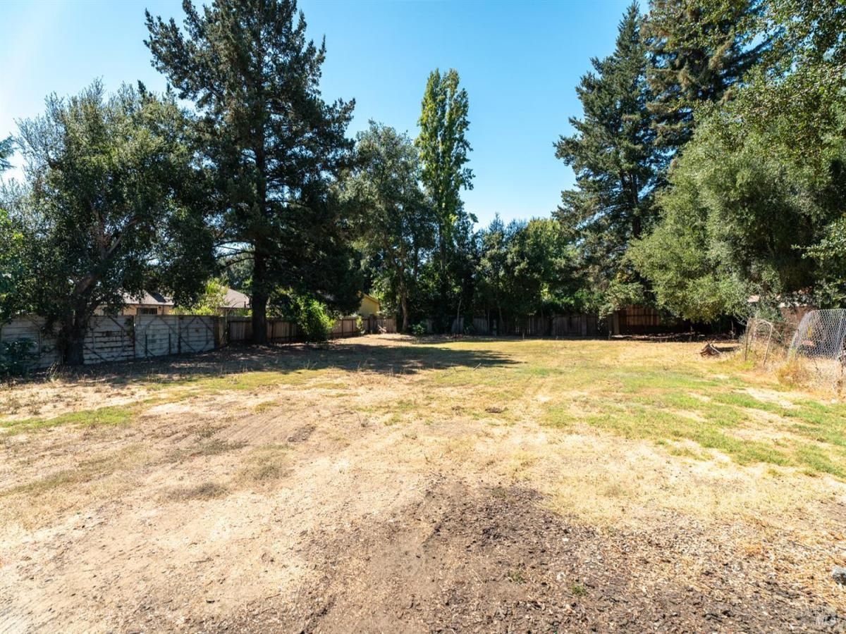 MLS #325083464 image #0