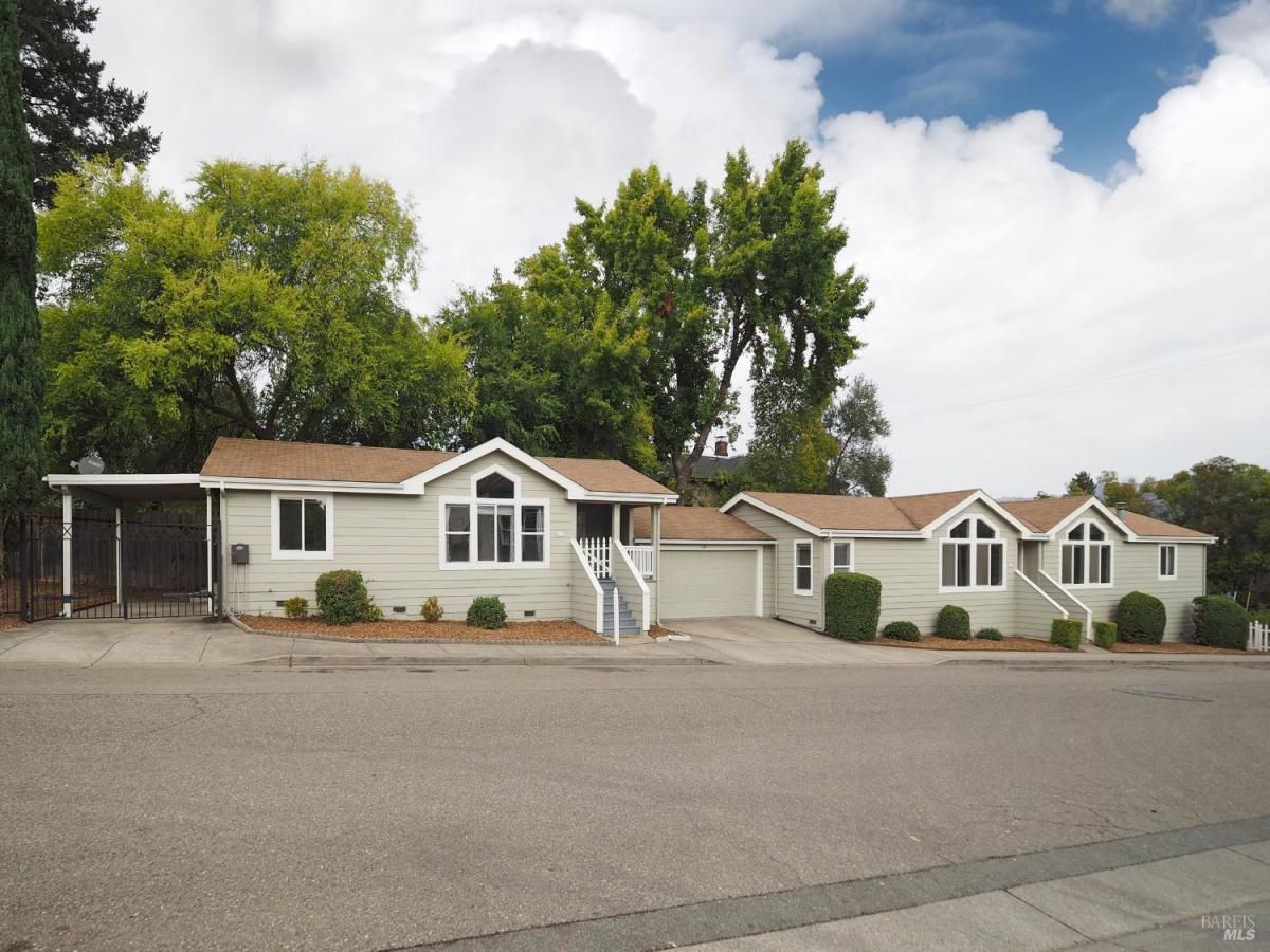 MLS #325083932 image #0