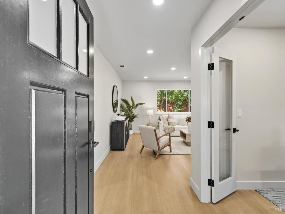 MLS #325084071 image #0