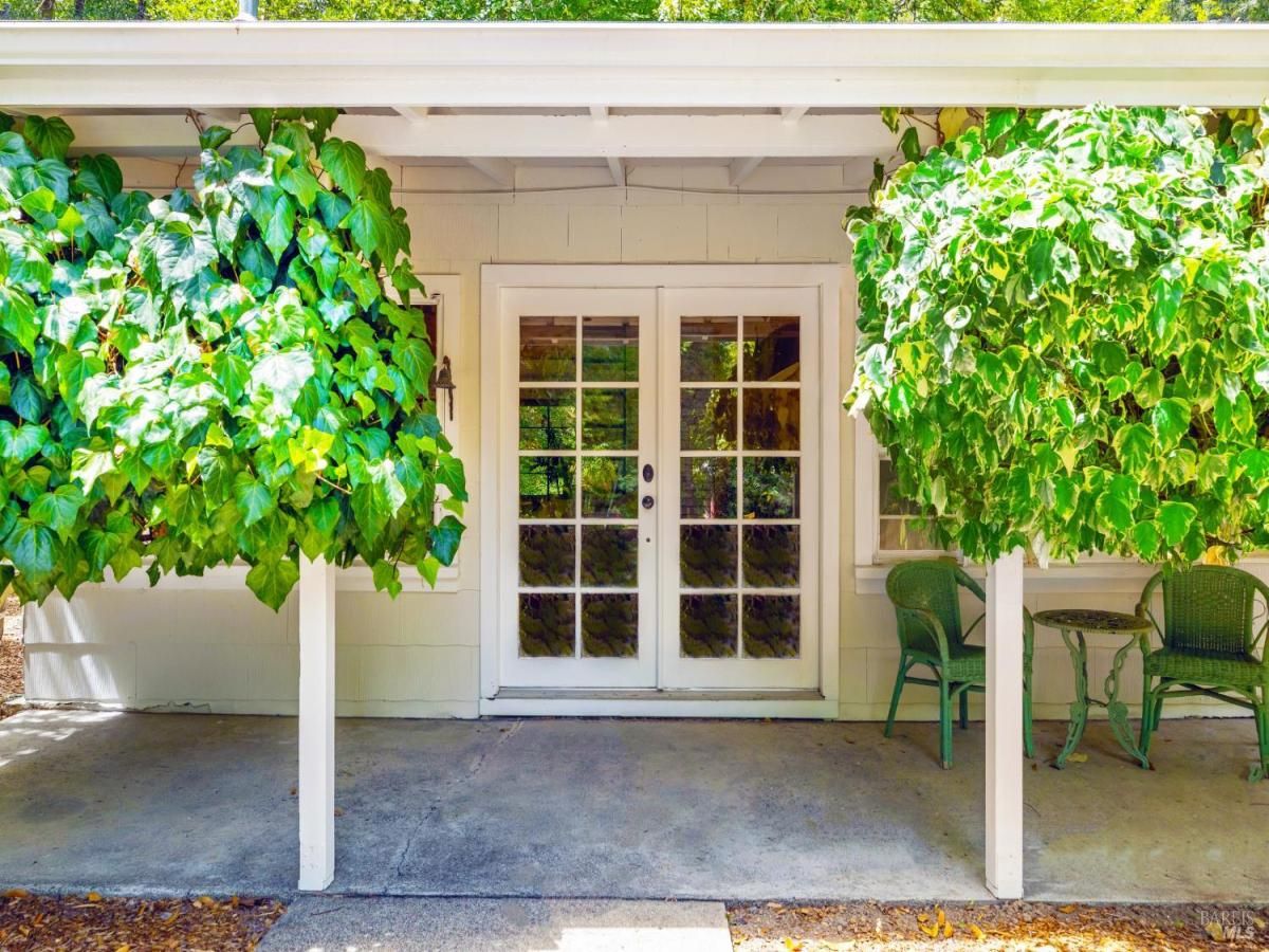 MLS #325087290 image #0