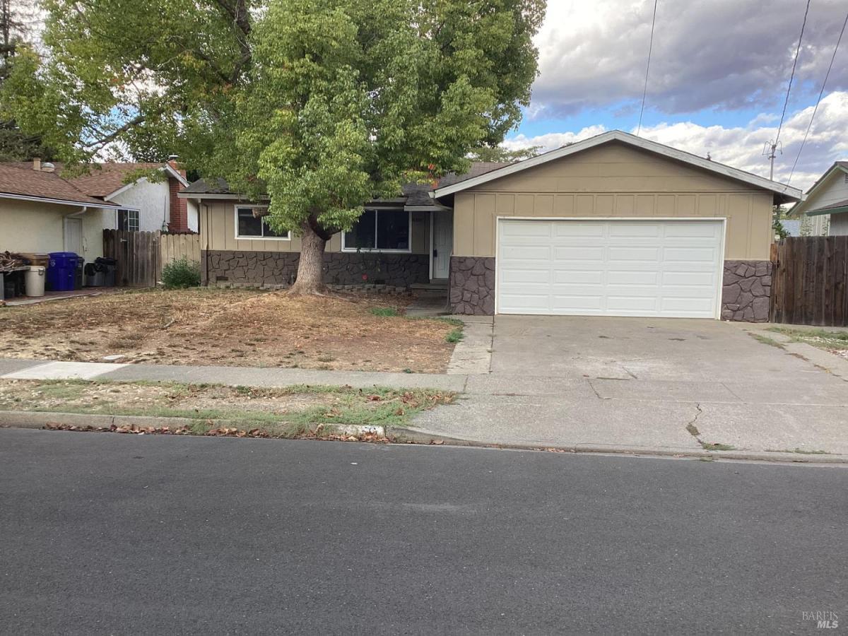 MLS #325087993 image #0