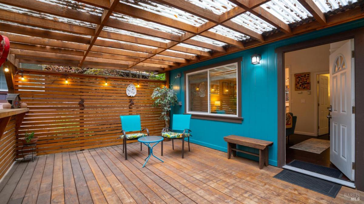 MLS #325088975 image #0