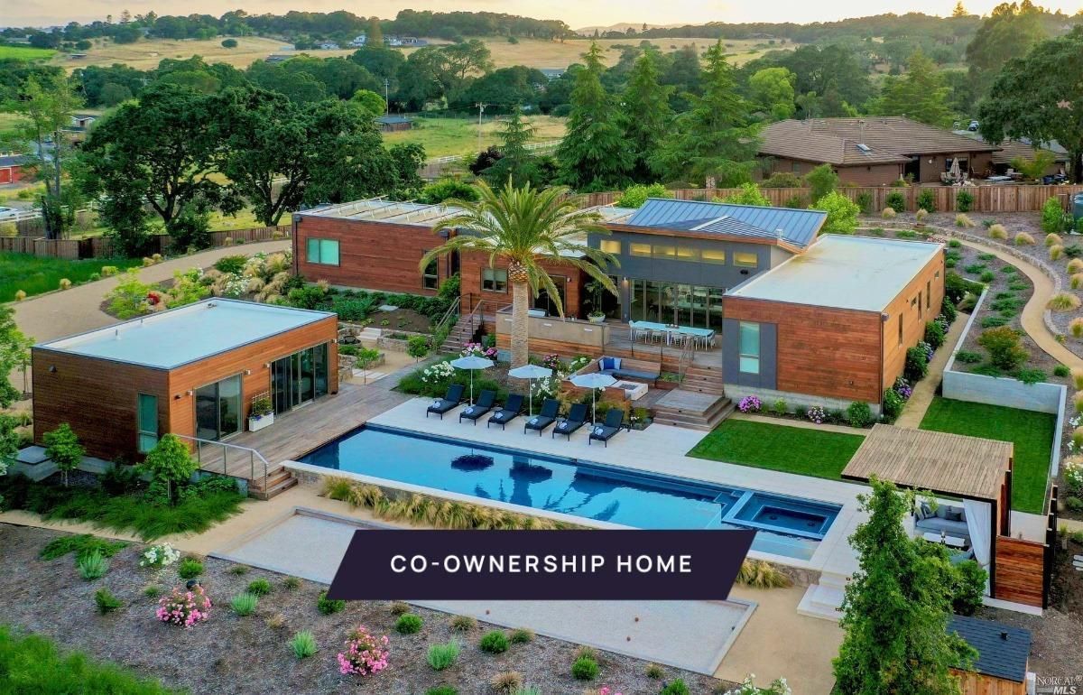 MLS #325093302 image #0