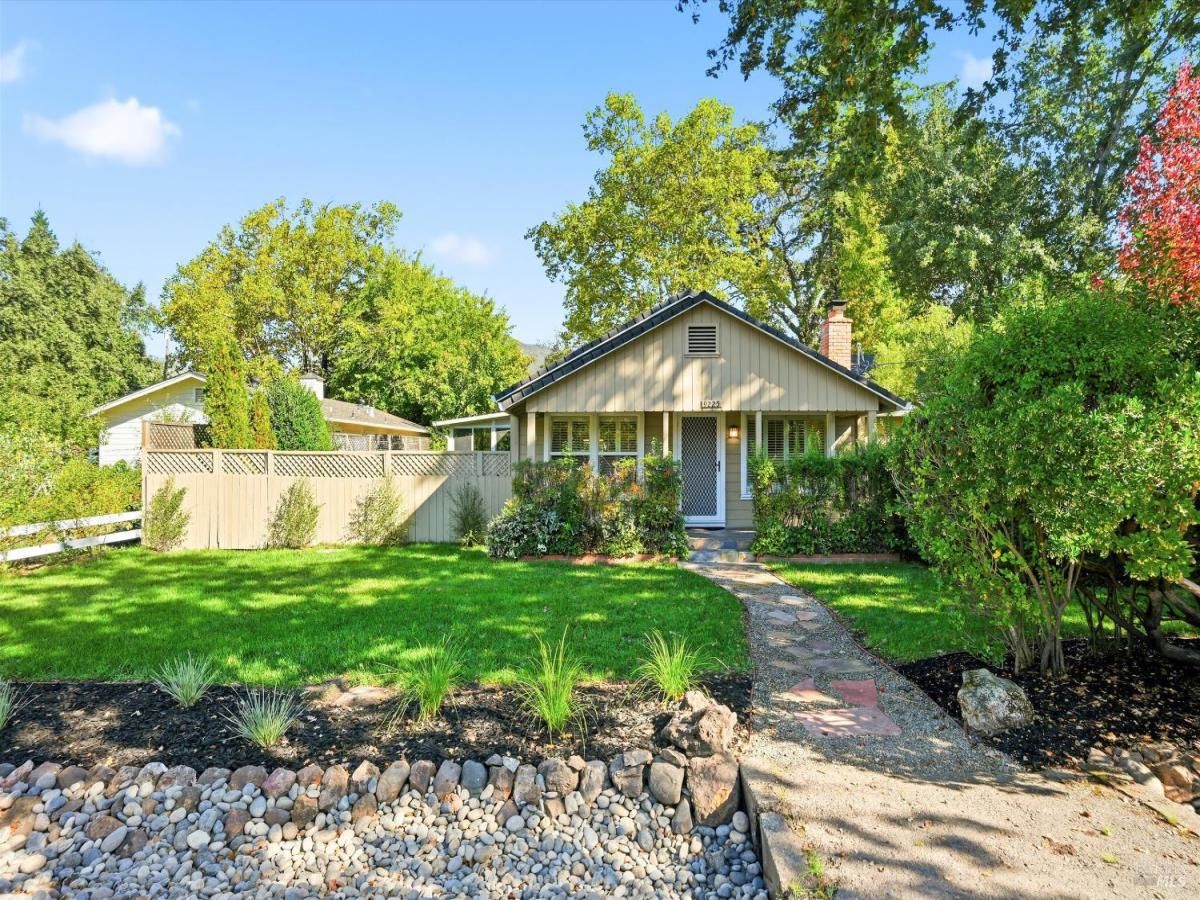 MLS #325095904 image #0