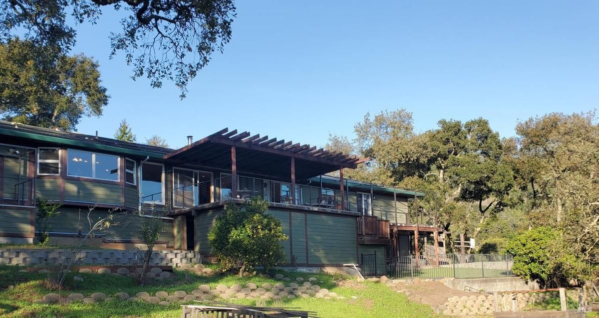 MLS #325098511 image #0