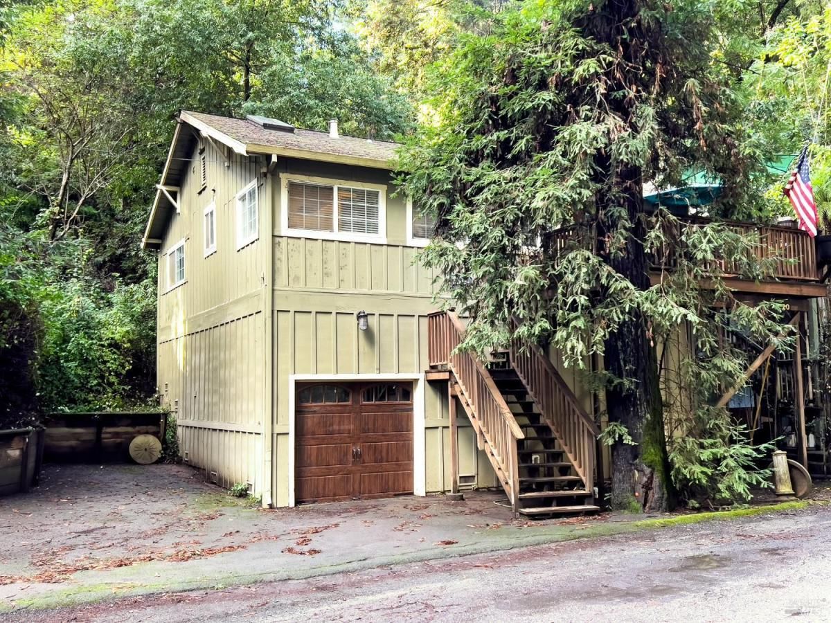 MLS #325098563 image #0