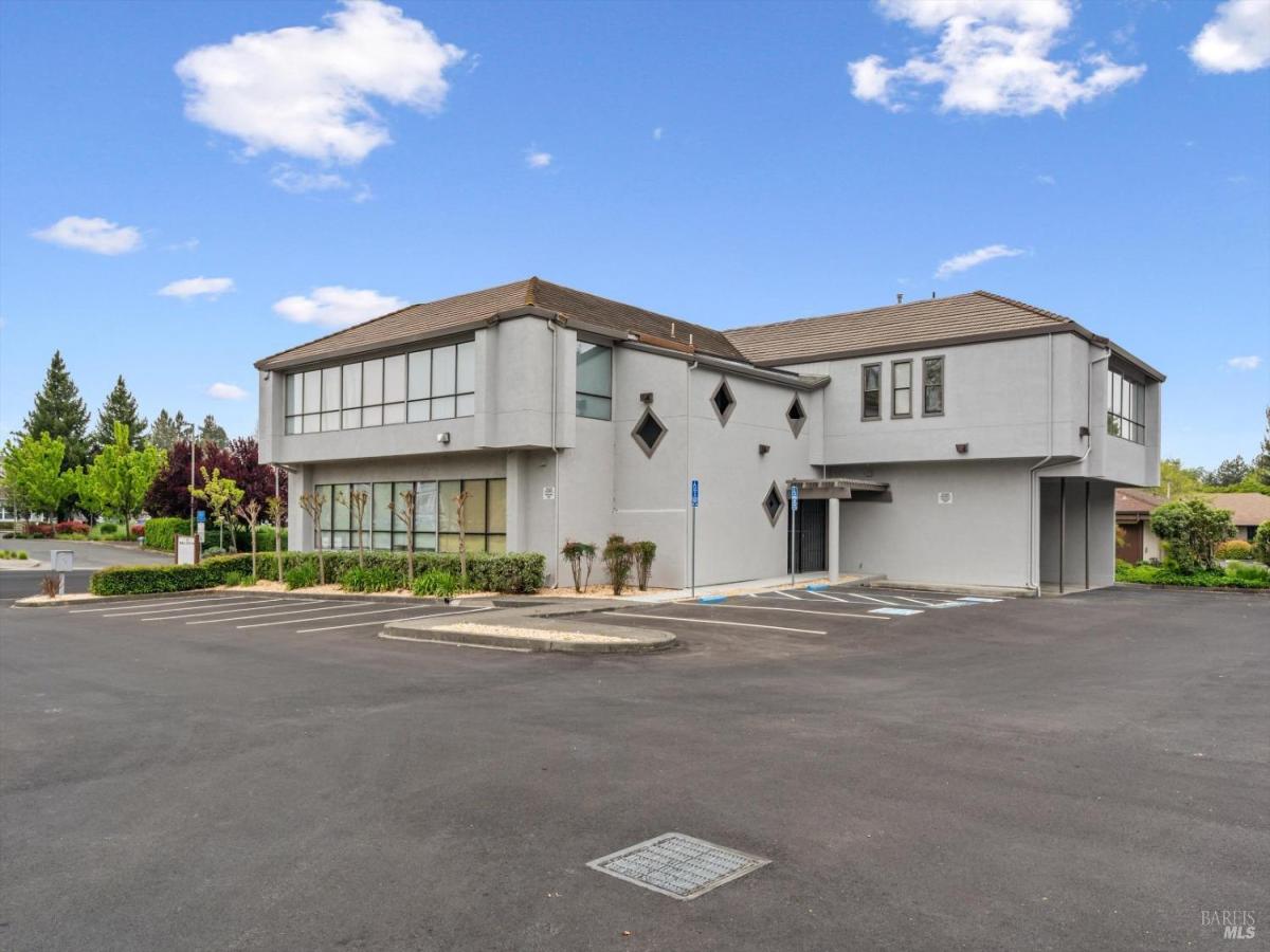 MLS #325099075 image #0