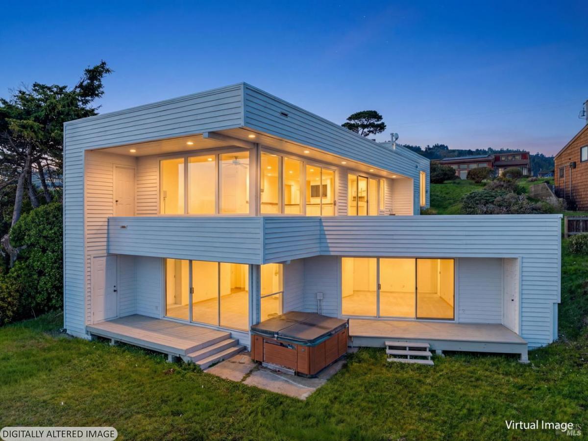 MLS #325101769 image #0