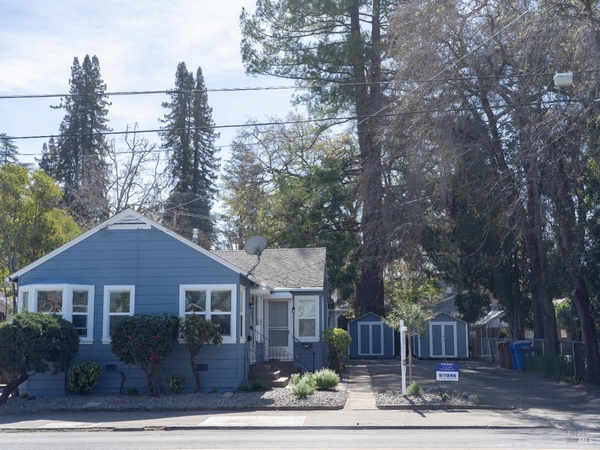MLS #325102644 image #0