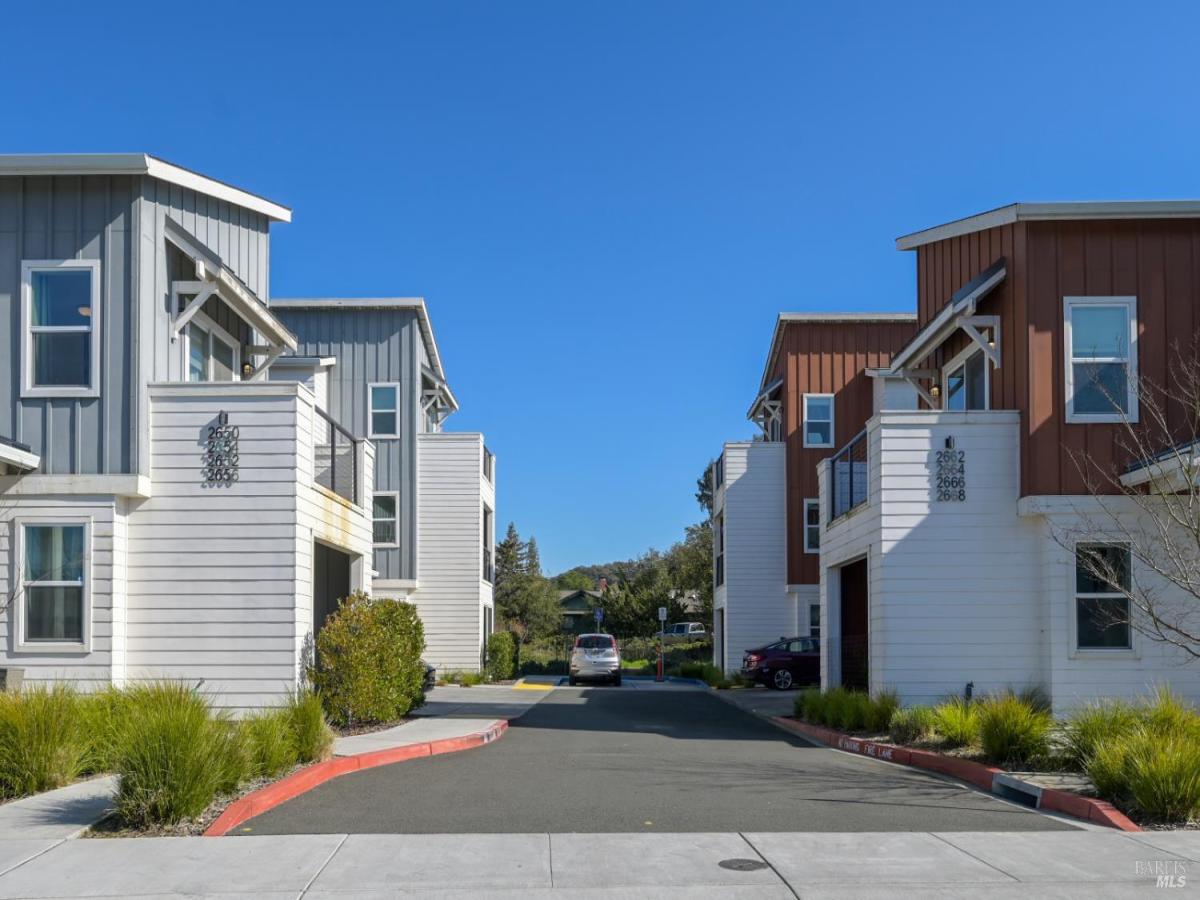 MLS #326007131 image #0