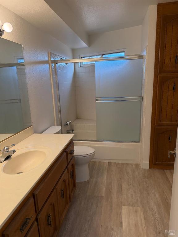MLS #326013933 image #0