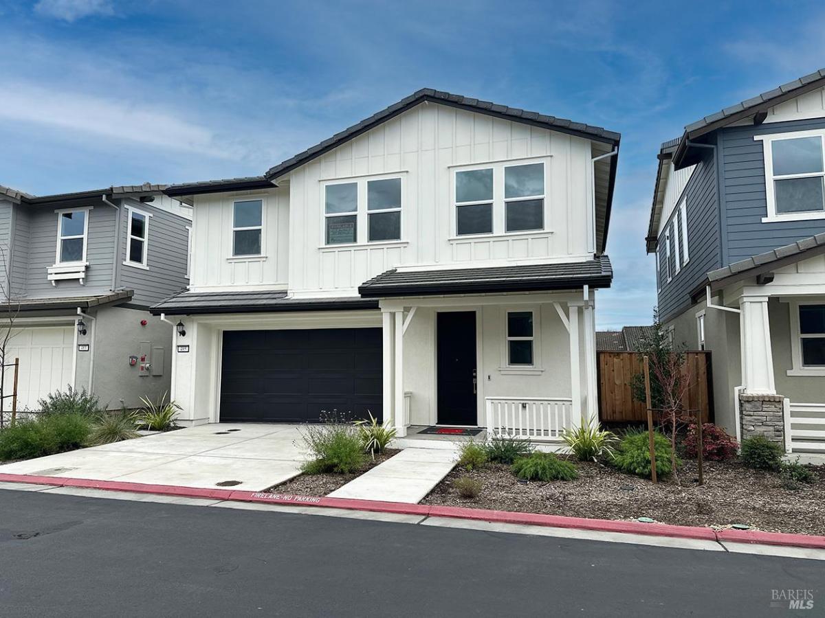 MLS #326014543 image #0