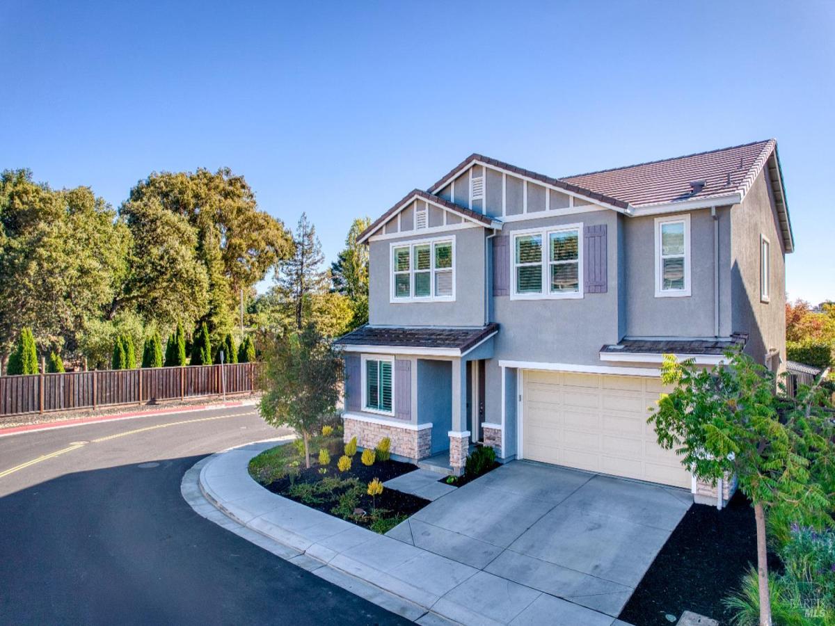 MLS #326017847 image #0