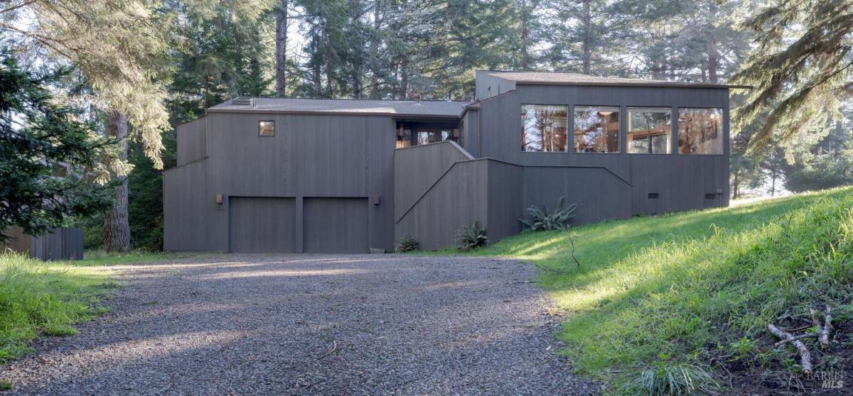 MLS #326019665 image #0