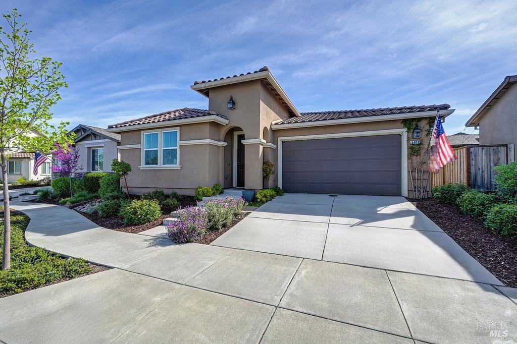 MLS #326025429 image #0