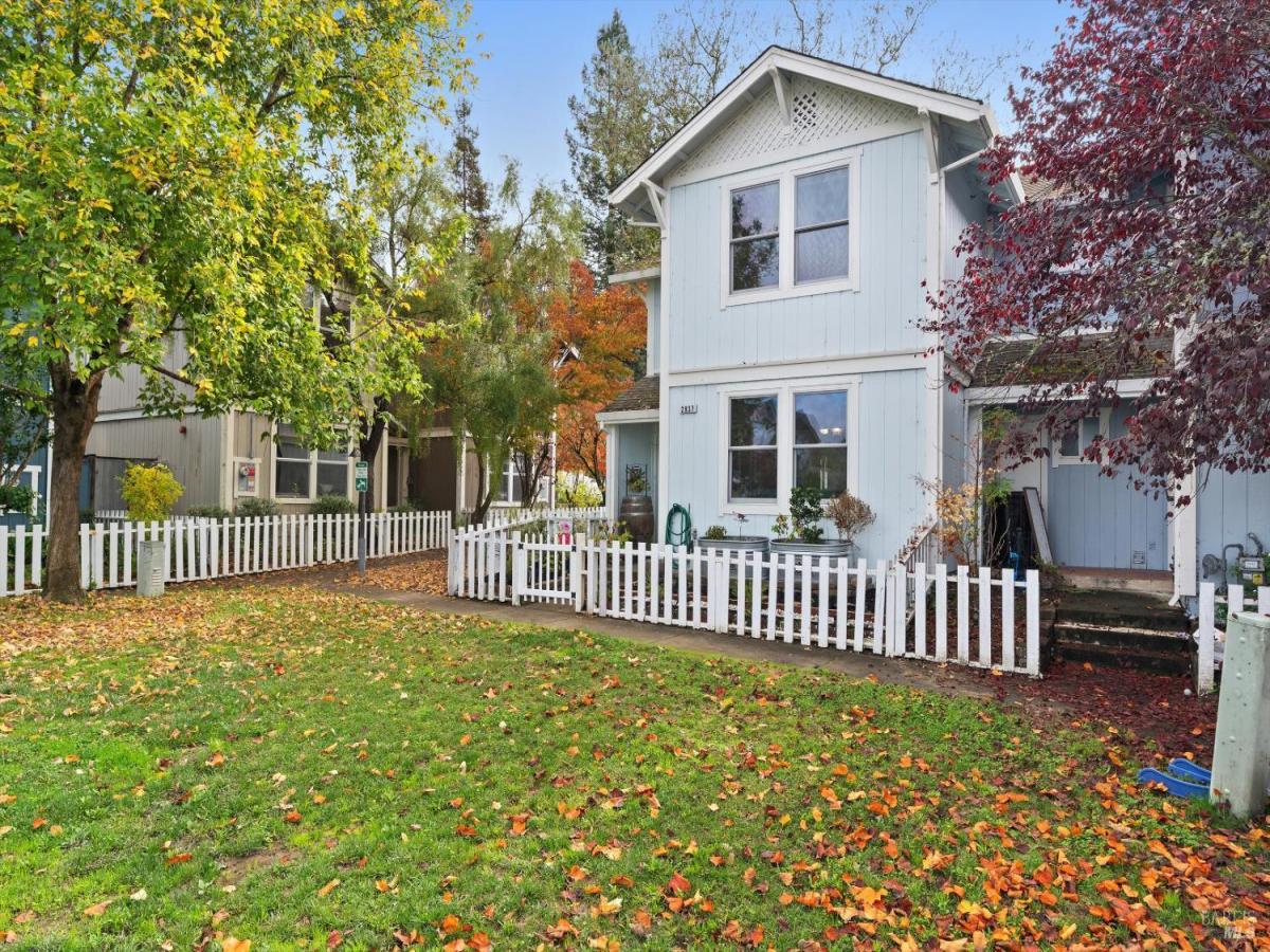 MLS #326031137 image #0