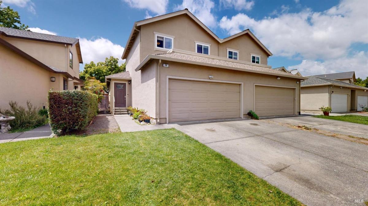 MLS #326037562 image #0