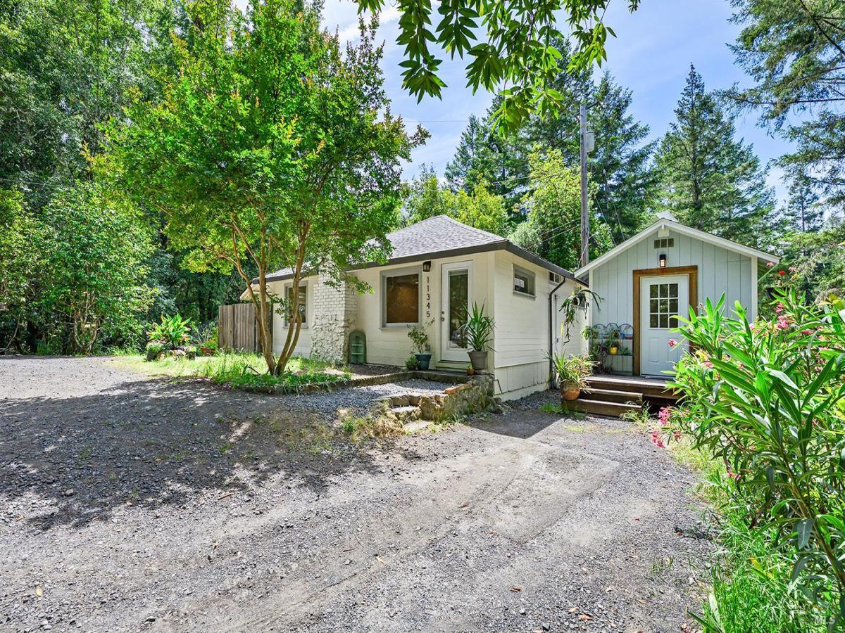 MLS #326037956 image #0