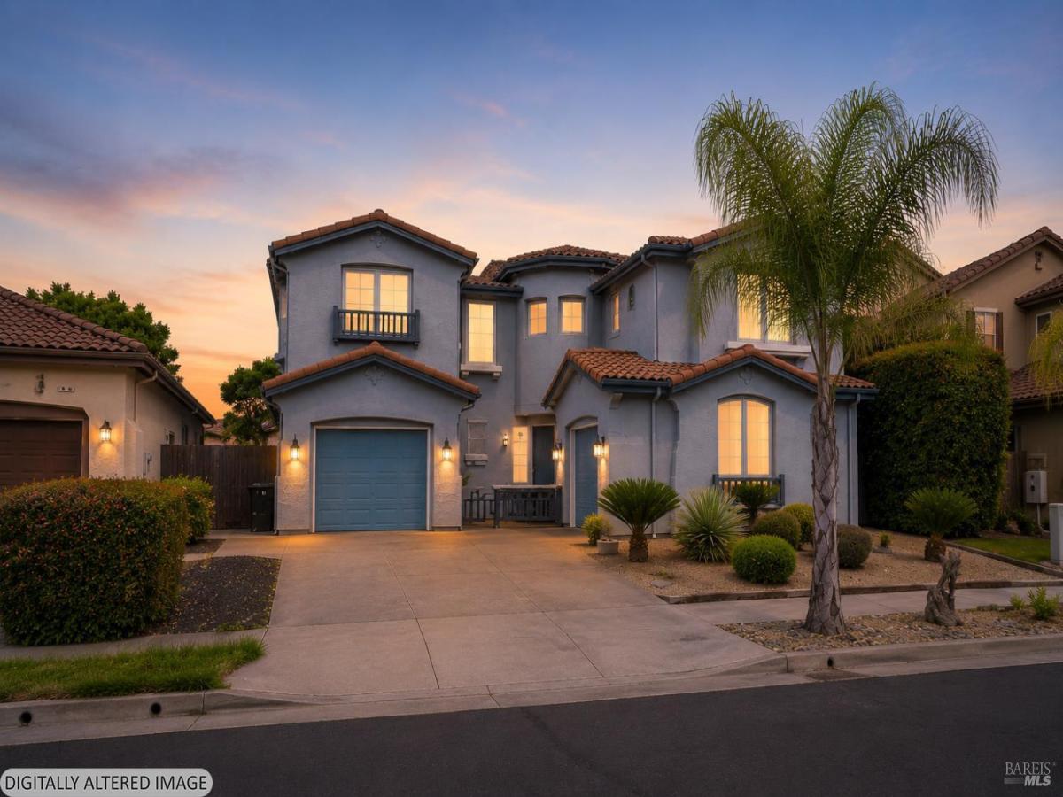 MLS #326038836 image #0