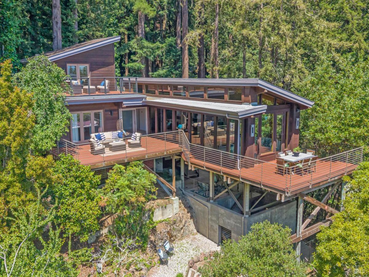MLS #326039448 image #0