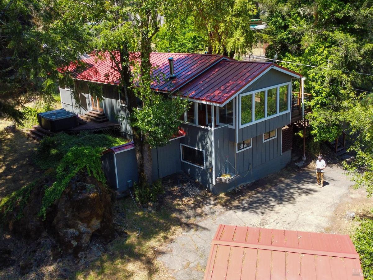 MLS #326040677 image #0
