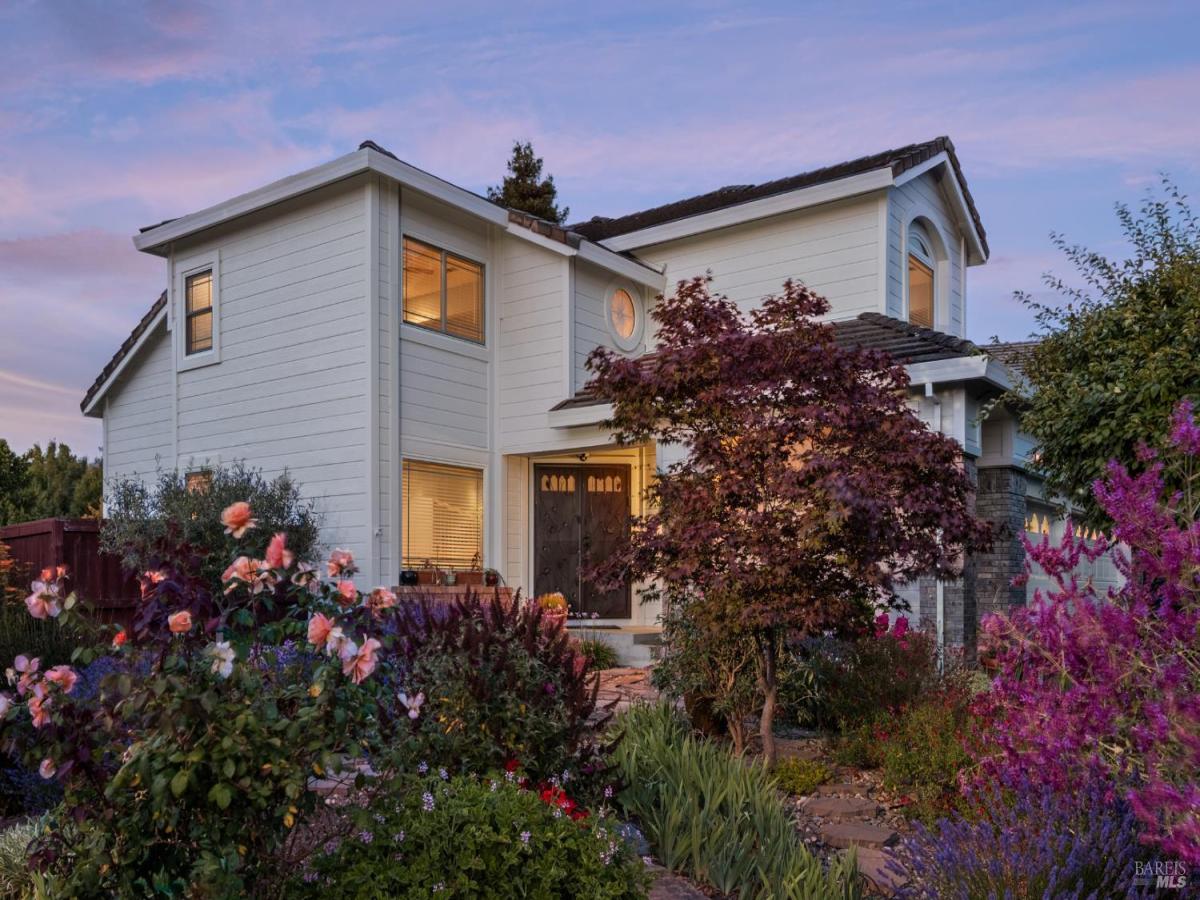 MLS #326043165 image #0