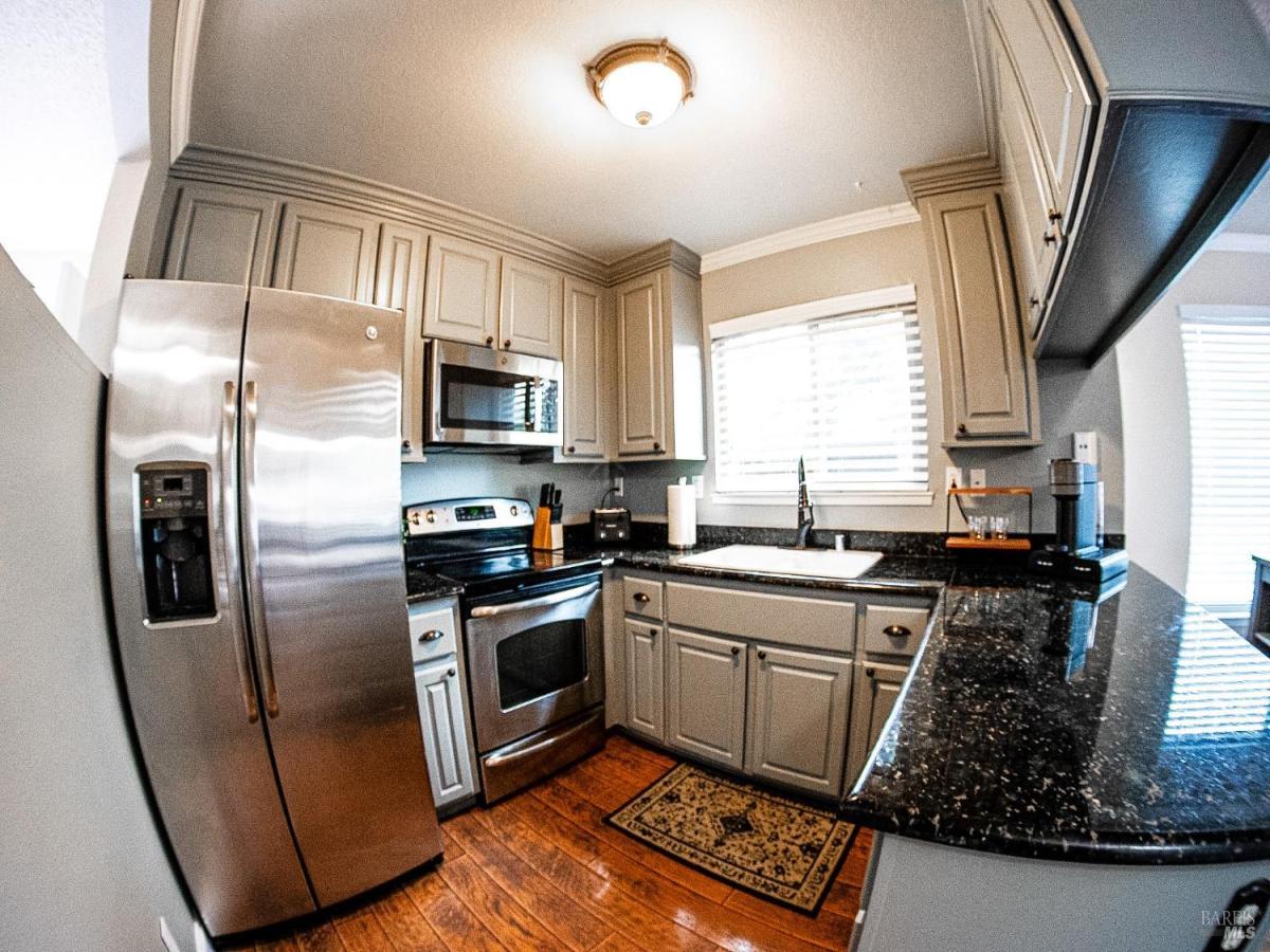 MLS #326043481 image #0