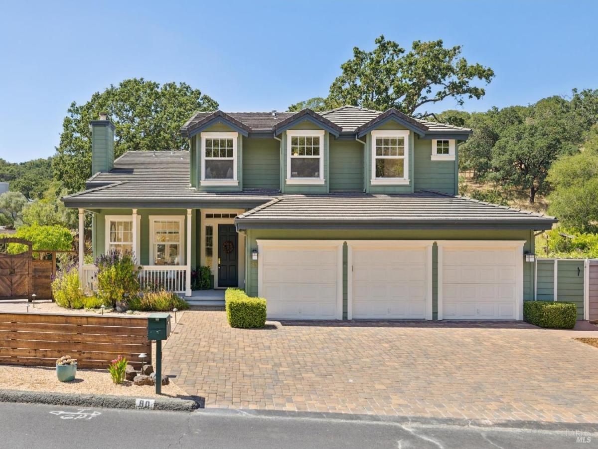 MLS #326044792 image #0
