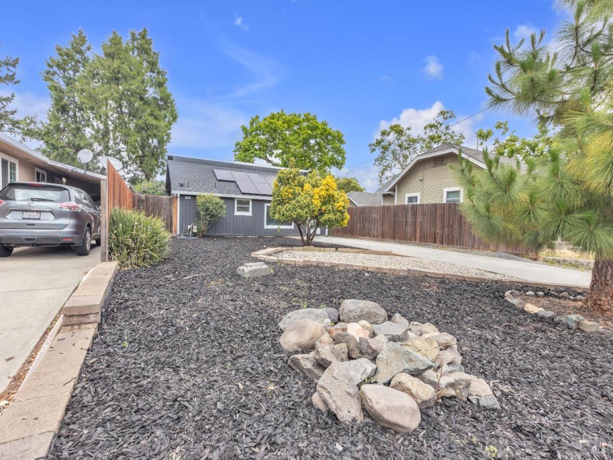 MLS #326045463 image #0
