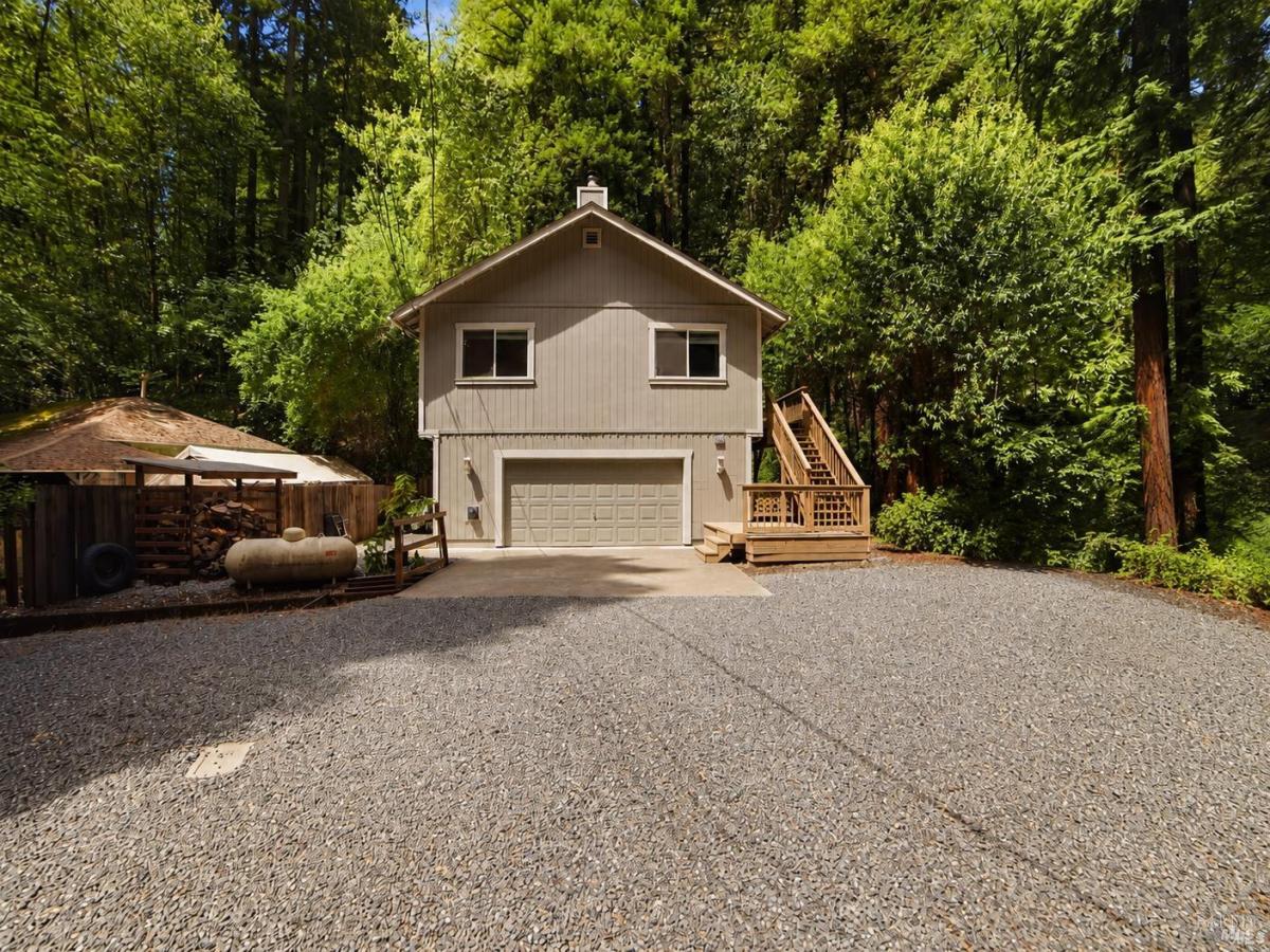 MLS #326046155 image #0