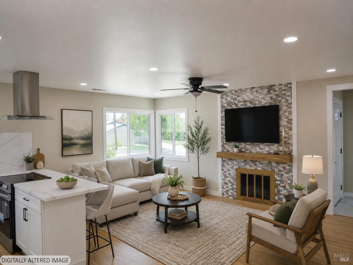 MLS #326048742 image #0