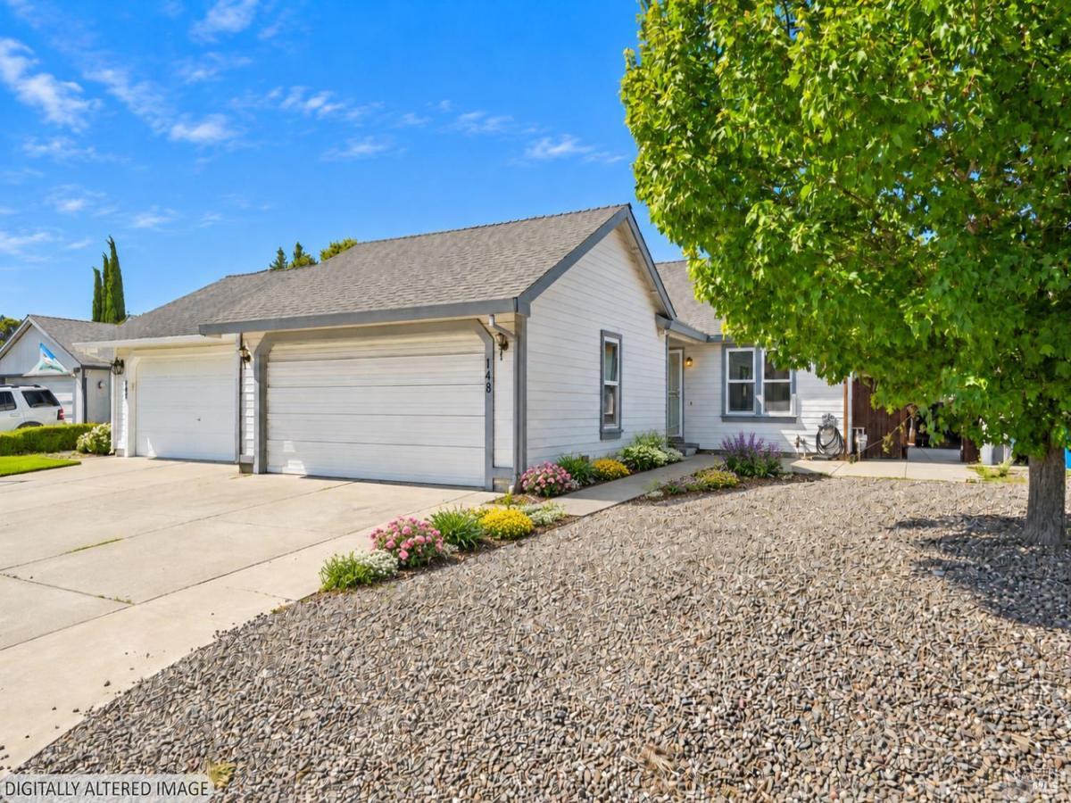 MLS #326050554 image #0
