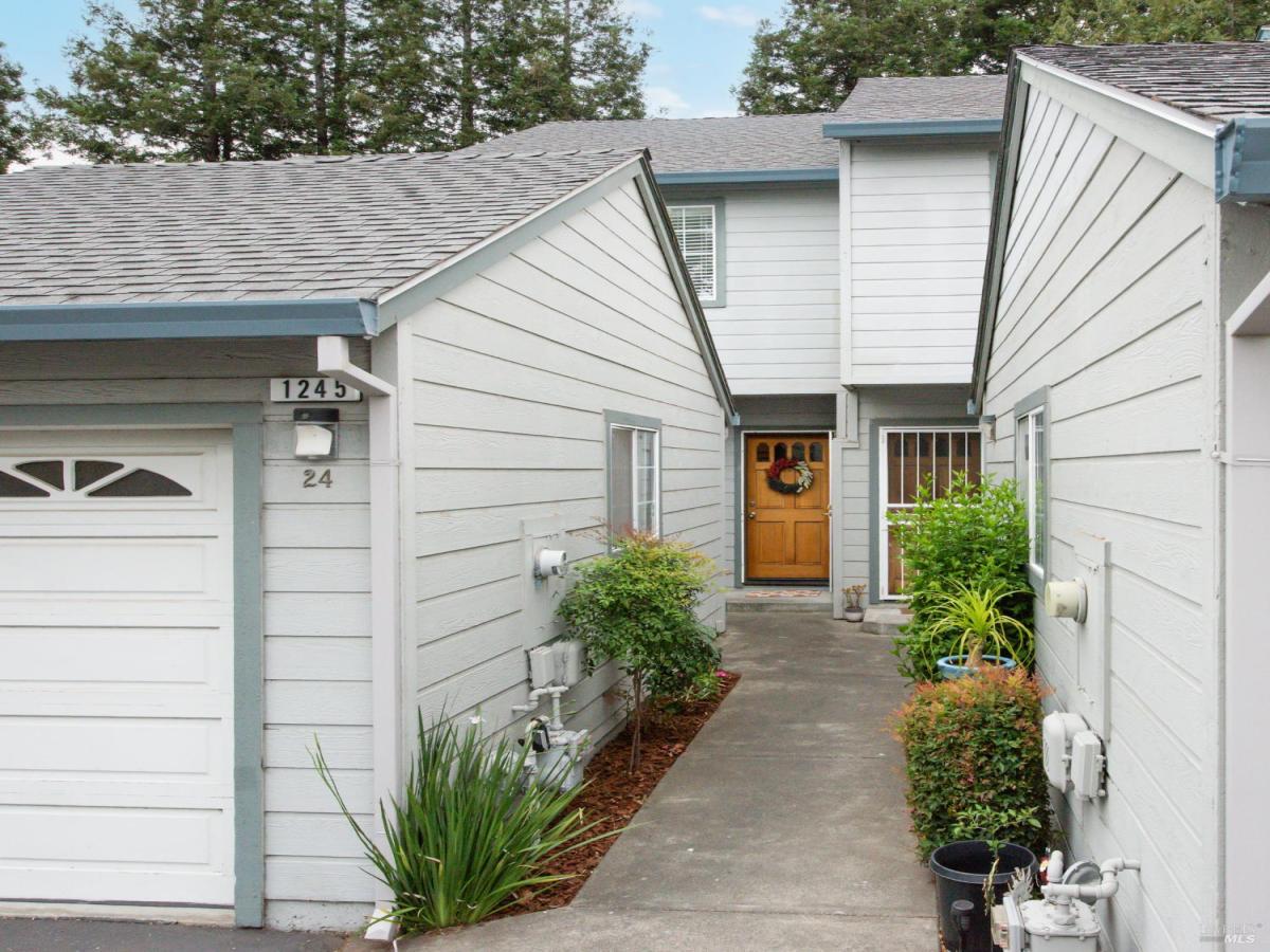 MLS #326050780 image #0