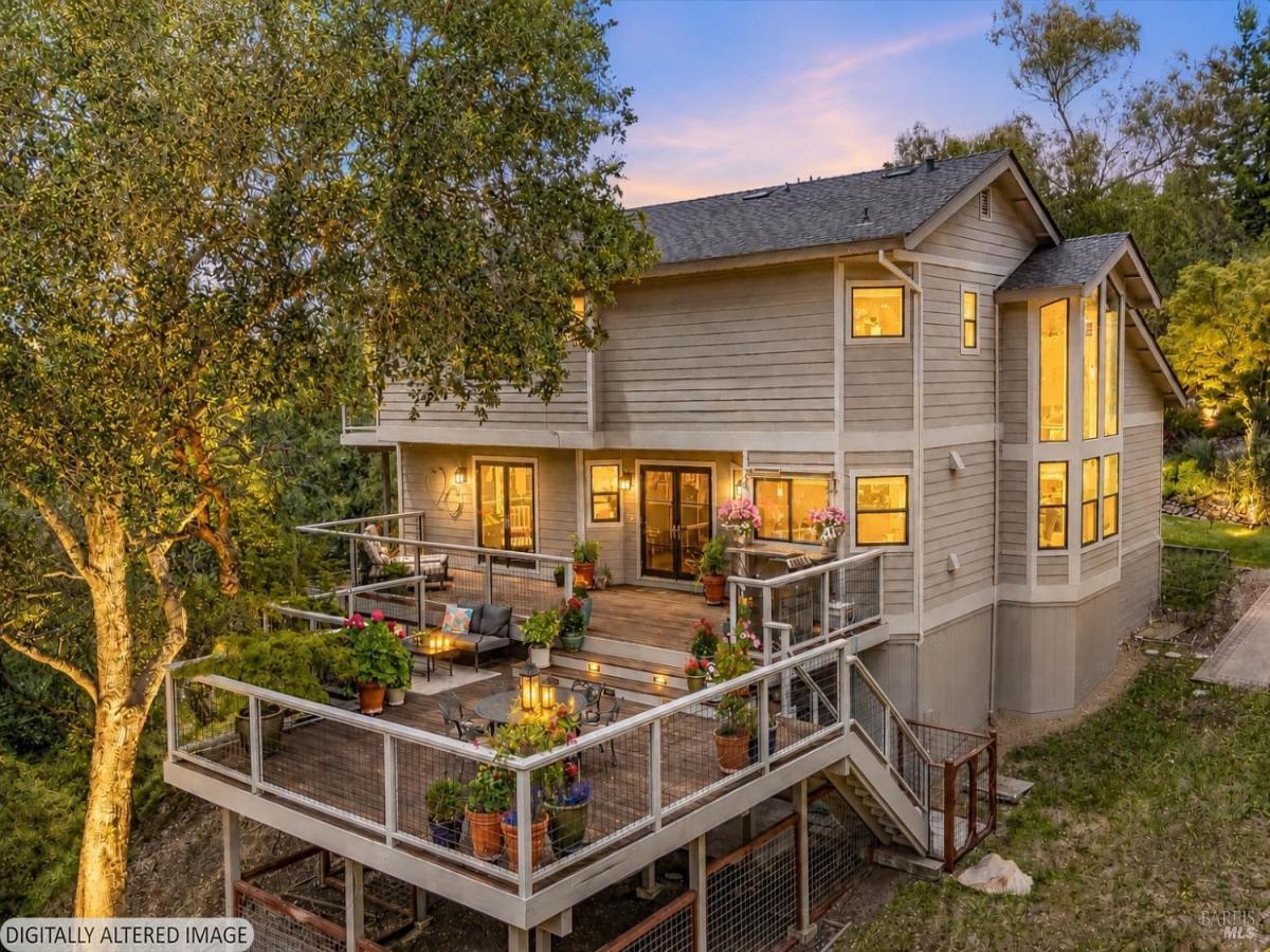 MLS #326051443 image #0