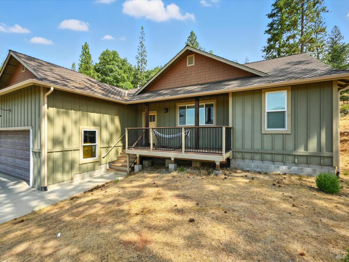 MLS #326051759 image #0