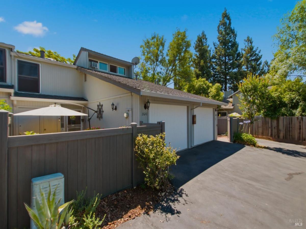 MLS #326052714 image #0
