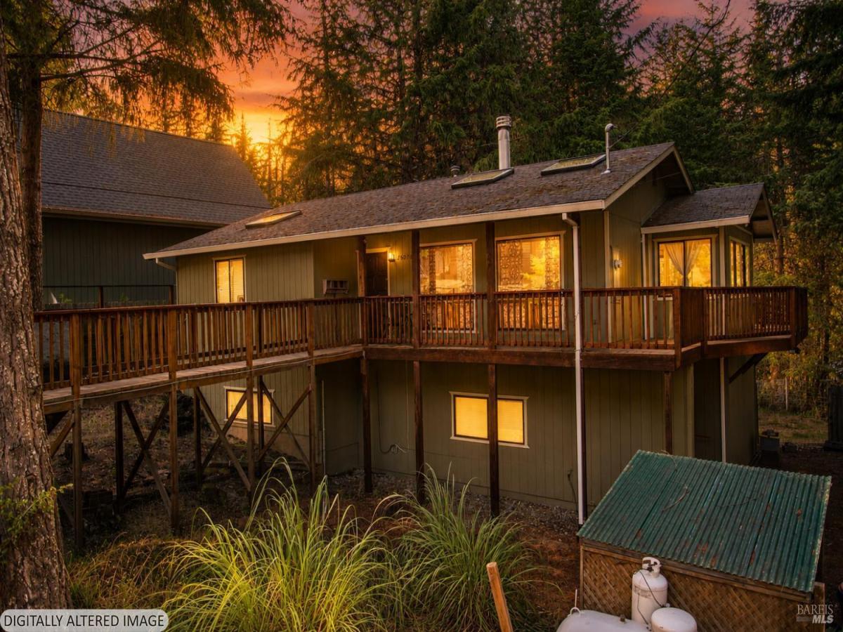 MLS #326054906 image #0