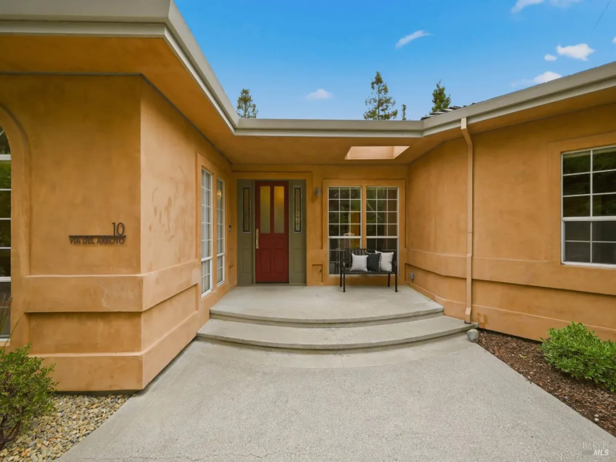 MLS #326055030 image #3