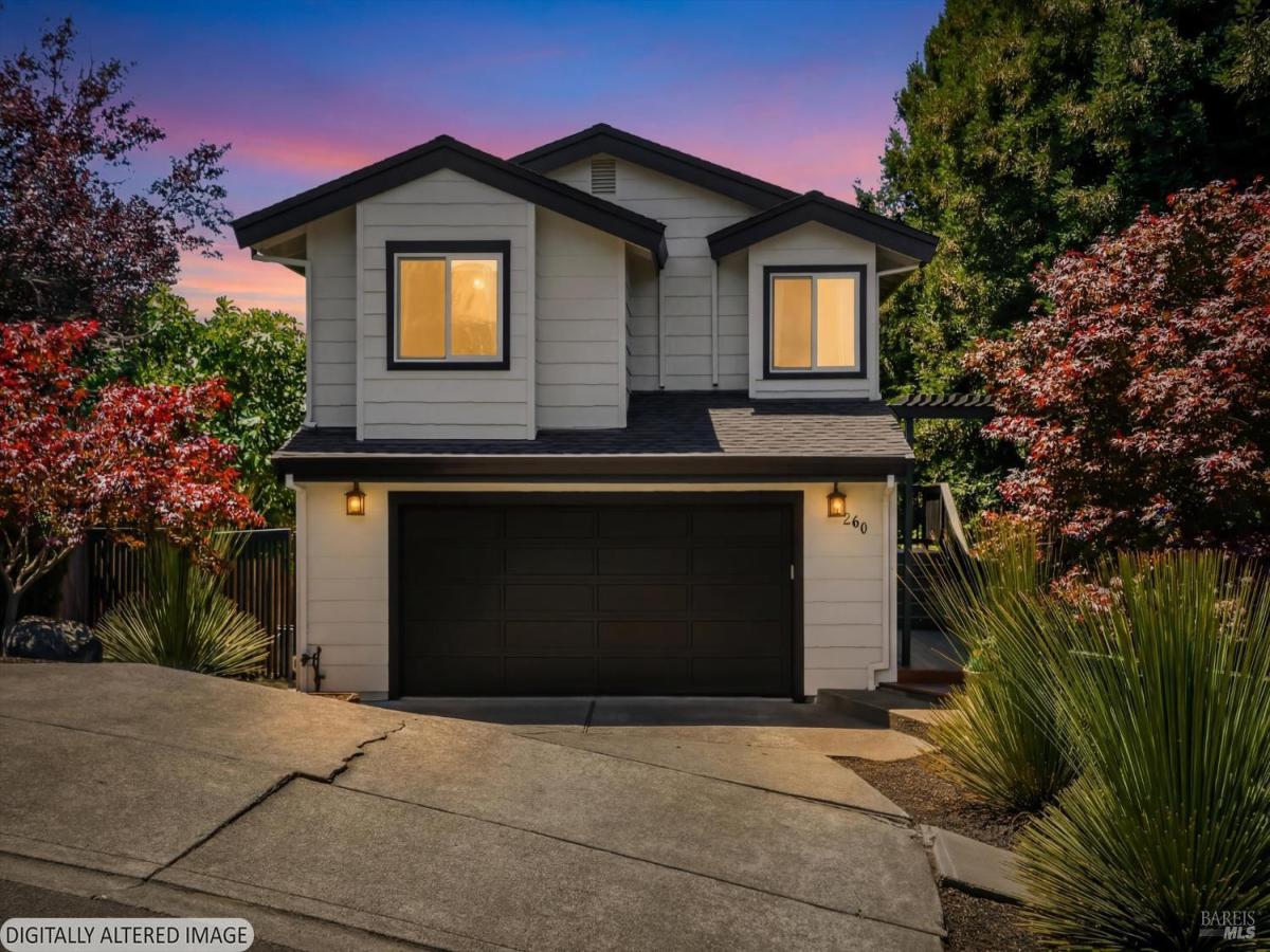 MLS #326055818 image #0