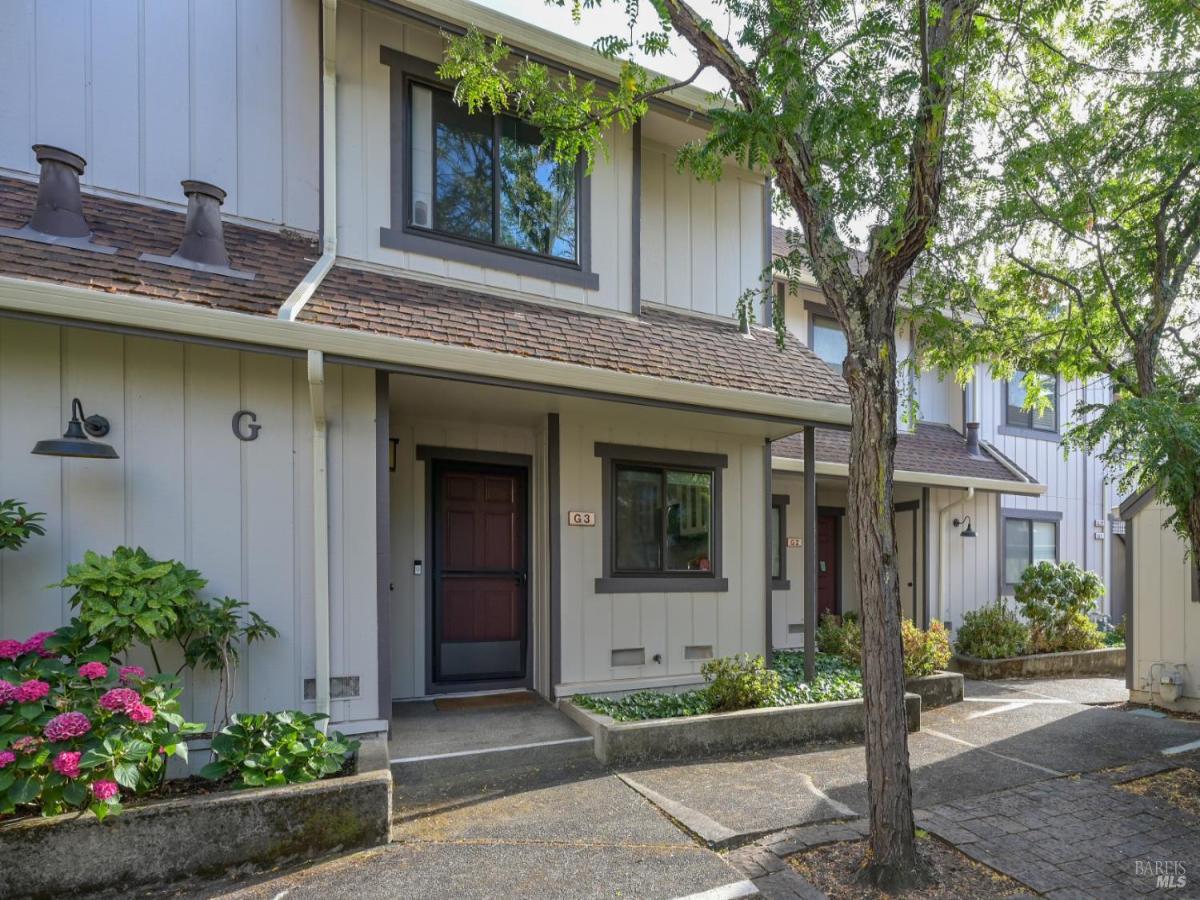 MLS #326056078 image #0