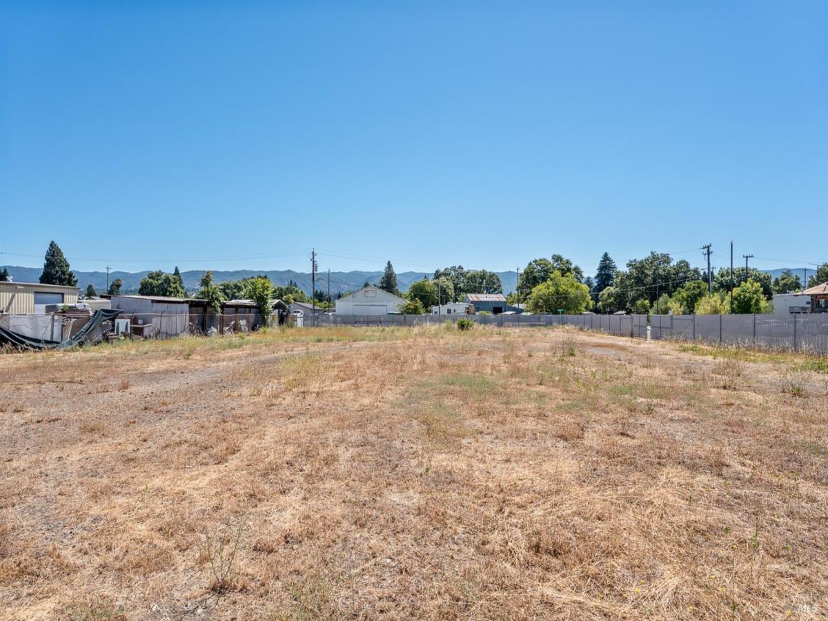 MLS #326056563 image #0