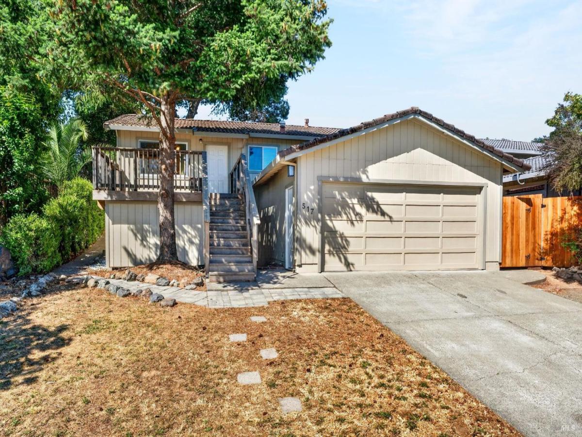 MLS #326057717 image #0