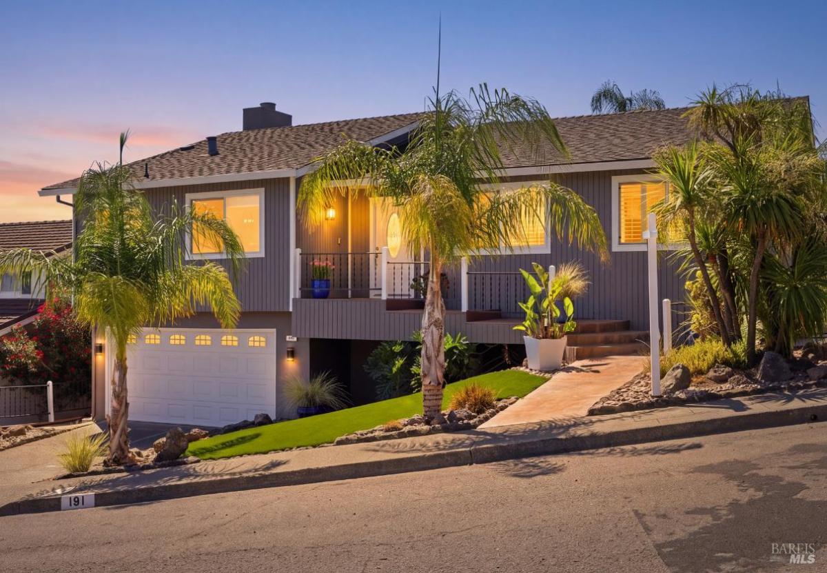 MLS #326058059 image #0