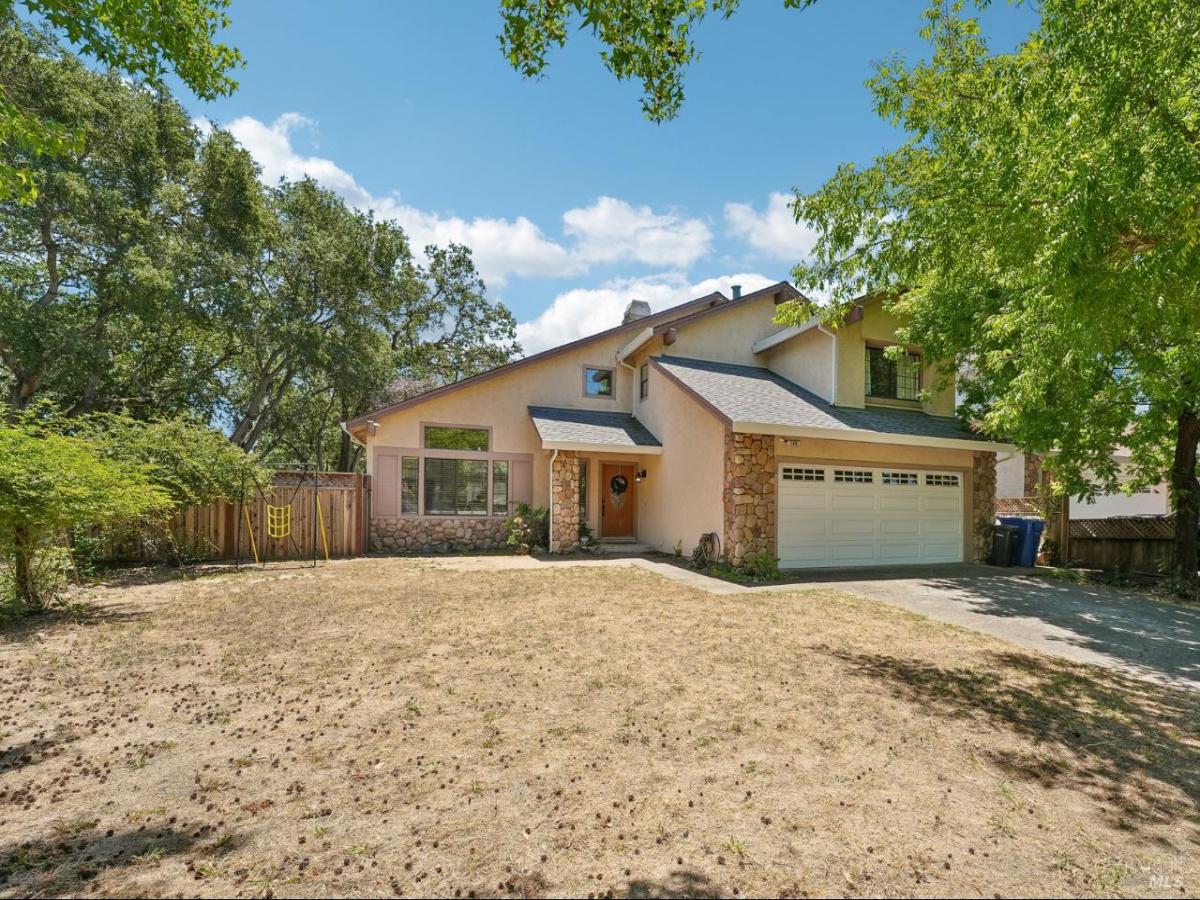 MLS #326059849 image #0
