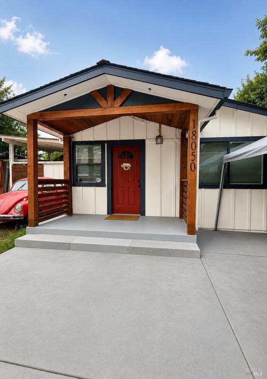 MLS #326061178 image #0