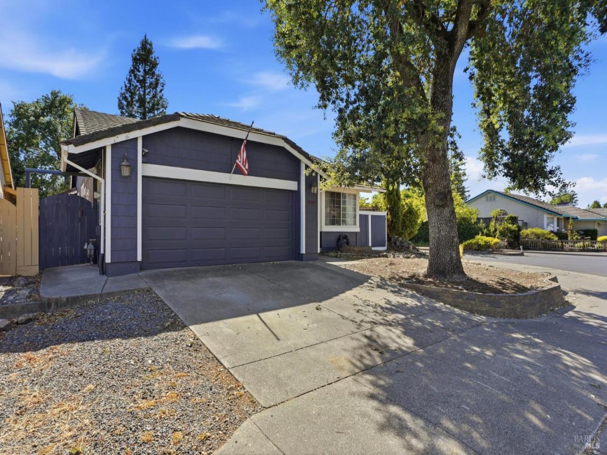 MLS #326061367 image #0