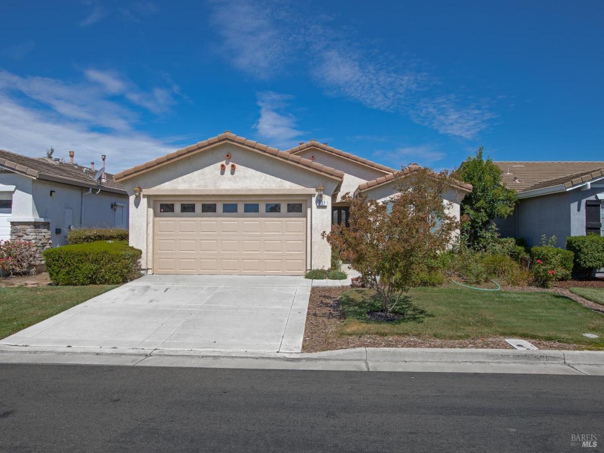 MLS #326062860 image #0
