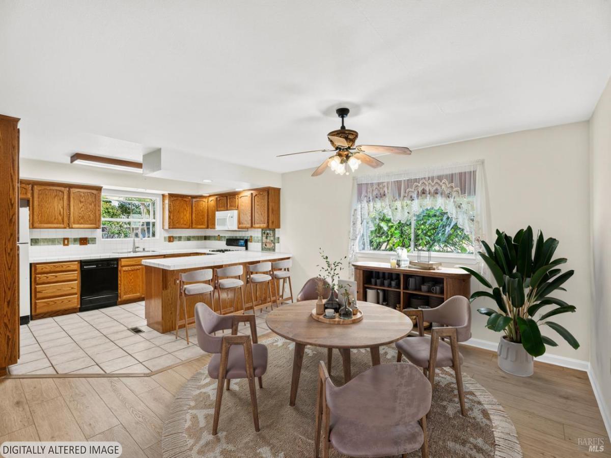 MLS #326064051 image #0